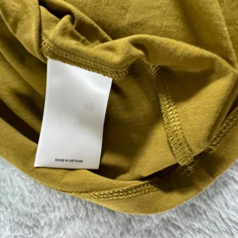 NWT Express Olive Green Shoulder Pad Midi Dress Size M Elastic Waist - Picture 6 of 10